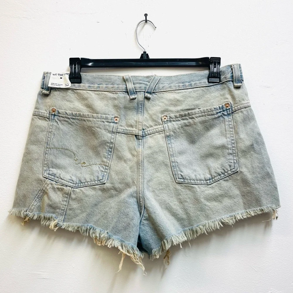 Free People Now or Never Denim Distressed Shorts size 32 - Picture 9 of 10